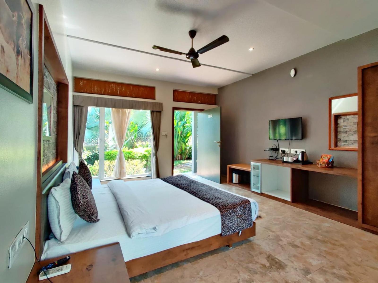 Lion Signature Family Resort Сасан Гир Екстериор снимка